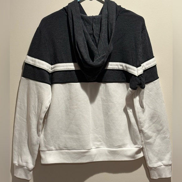 PINK Victoria Secret Hooded Sweatshirt - Picture 2 of 8